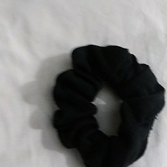Brown black PK scrunchies $1 - Picture 3 of 3